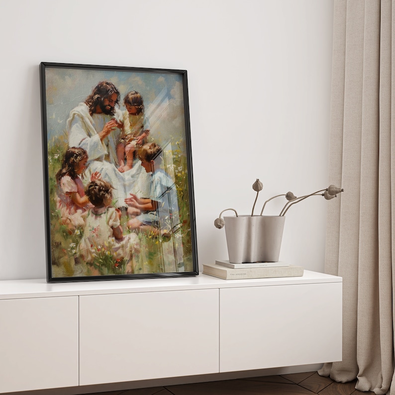 Pode incluir: Uma pintura emoldurada que retrata Jesus cercado por crian&ccedil;as. A pintura est&aacute; em uma moldura preta e apresenta um estilo realista e colorido. As crian&ccedil;as olham para Jesus, que sorri e segura uma crian&ccedil;a pequena em seus bra&ccedil;os.
