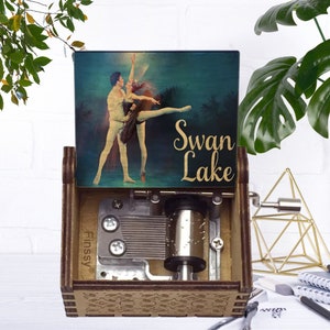 Nice Gift and Souvenir Ideas Swan Lake Ballet Dancing Music Box