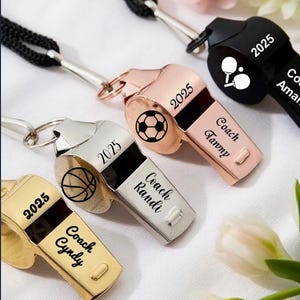 Aangepaste coach fluitketting, gegraveerde fluit, coach cadeau, sportcadeau voor coach, gepersonaliseerde fluit, waardering cadeau, voetbalcoach cadeau