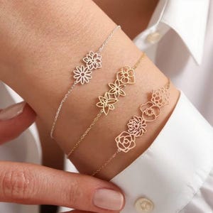 Custom Dainty Birthflower Bracelets For Women, Birth Month Flower Jewelry, Personalized Jewelry Gift for Mom, Birthday Gift for Her