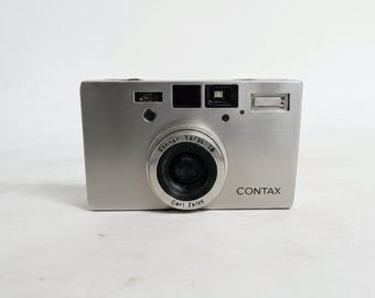 Seltene Point and Shoot Filmkamera contax T3 silber mit schwarzer Ledertasche