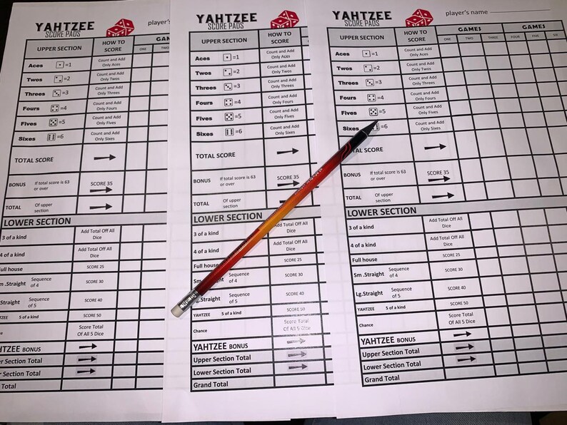 Gethelud Bloc Score Yahtzee 110 Feuilles (220 Pages) – Grand Format 15x23 Cm, Impression Claire, Bloc Détachable Pour Yahtzee & Yardzee