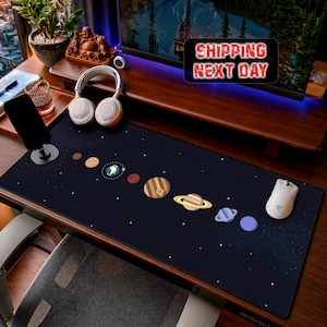 Skrivbordsmatta med solsystemet, musmatta med alla 8 planeter, minimalistisk utökad skrivbordsmatta med rymden, astronomipresent, musmatta med galax, kontorstillbehör