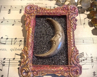 Classic moon ornate frame brooch, handpainted clay decorated glitter felt, celestial decor, baroque style Christmas gift 2023