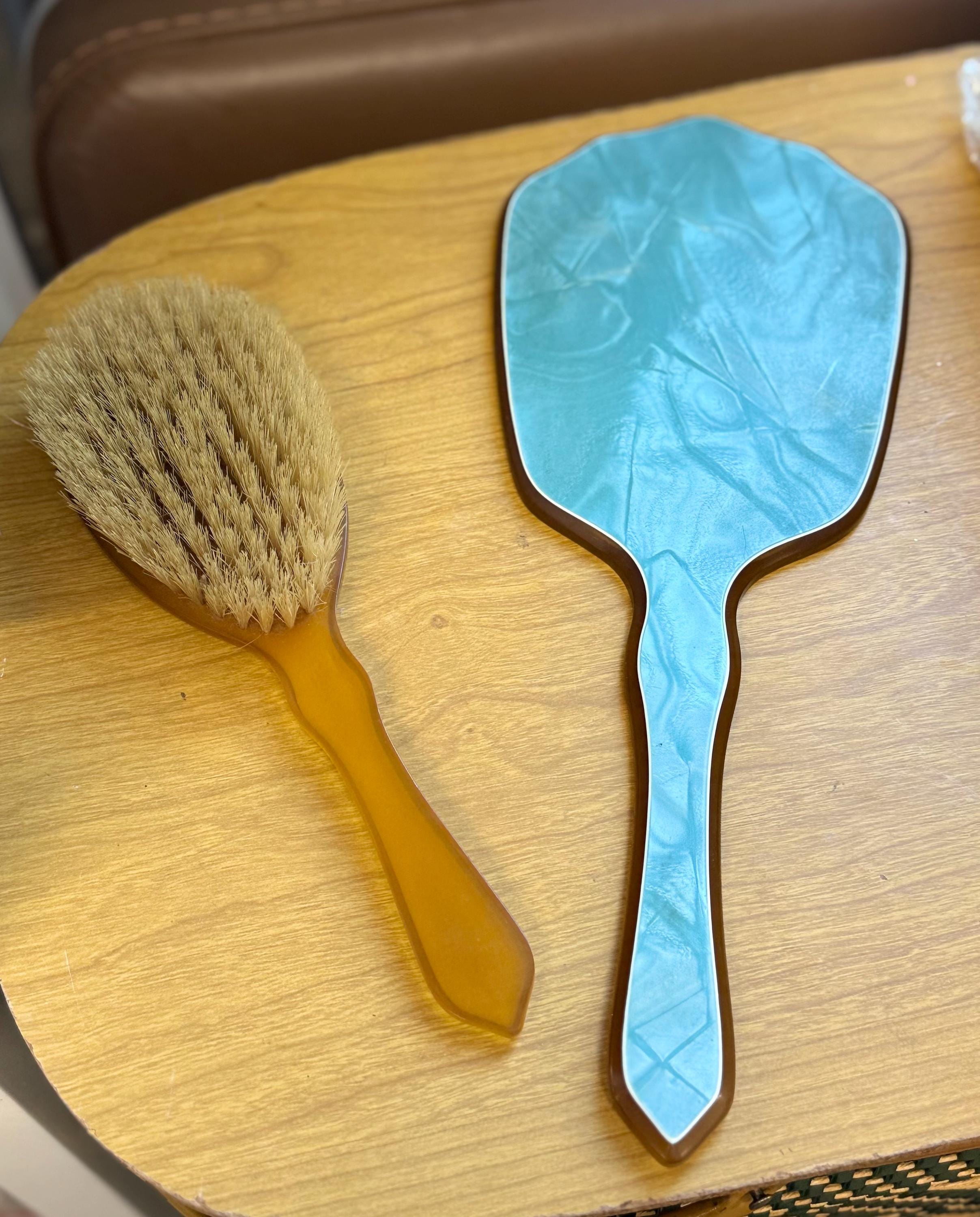 Vintage (60’s) ~ Turquoise ~ 3 Piece Set ~ Hand Mirror, Brush & Jewelry Jar Set Vintage Lucite and Brass Hand Painted Vanity Set | Hand  main image 4