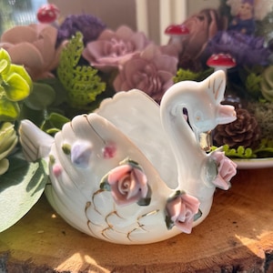 Vintage Porcelain Swan Planter: Shabby Chic Cottagecore Decor