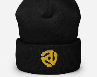 45 LP Adapter Beanie | DJ Geschenk Retro Skull Cap Vinyl Sammler Geschenk Old School Musikgeschenk Premium gestickte Beanie mit Manschette