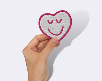 Embroidered Heart Smiley Face Patch: Iron On Sew On Appliqué