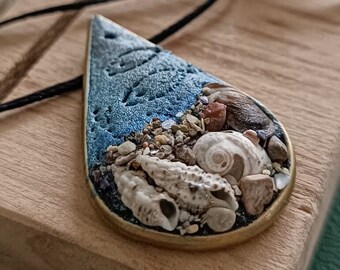 Ocean Lover Necklace ,Fish Pattern Blue Natural Sea Shell, Gravel And Magnetic Therapy Real sand jewelry,Gift For Her, Him,Mama,Mothers Day