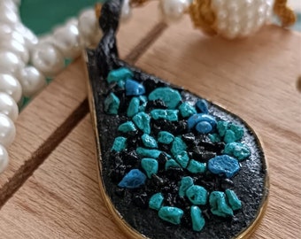 Collar de mujer, collar magnético saludable de arena negra y azul, colgante de arena amante del océano, joyería de arena real, regalo para ella, mamá de cumpleaños, mamá