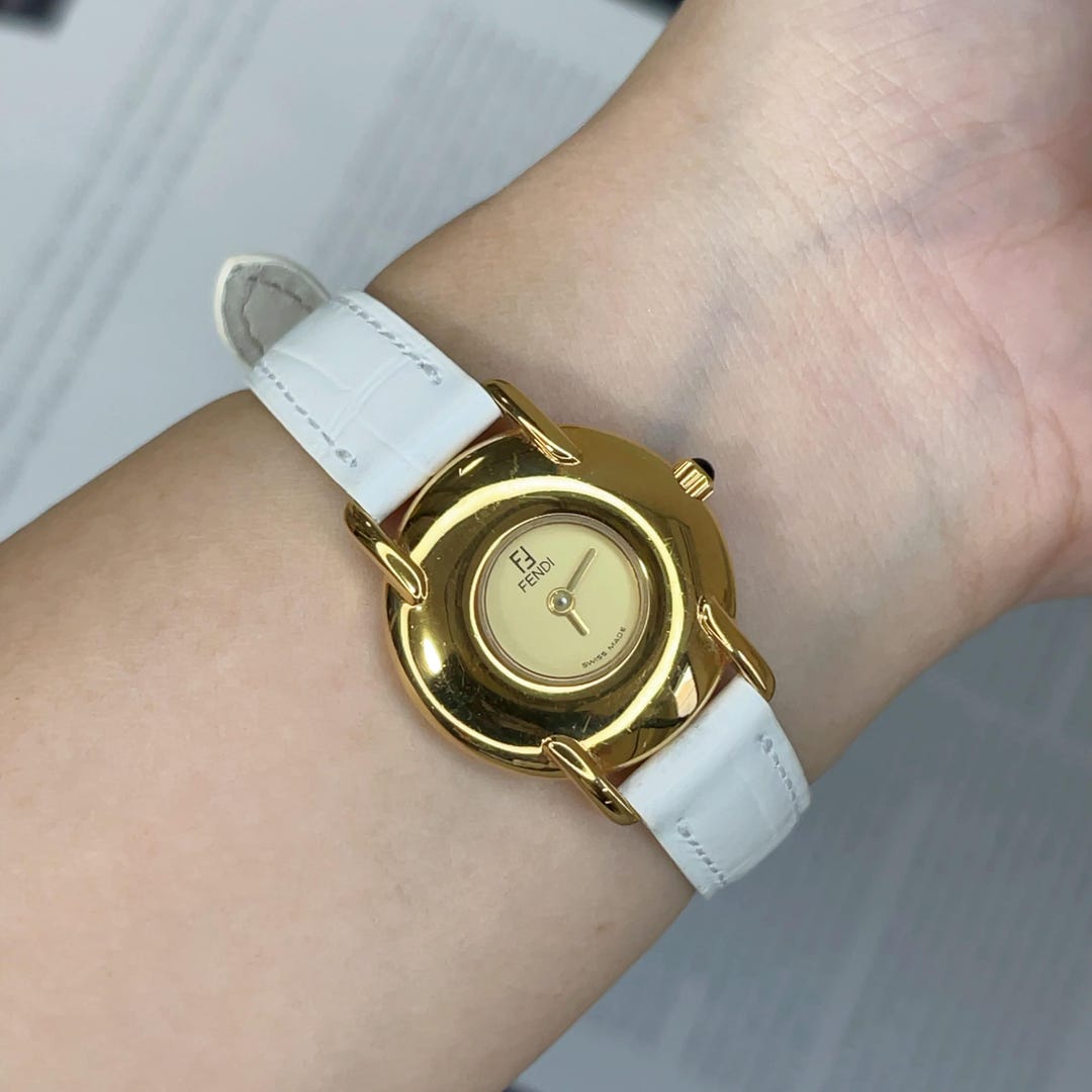 FENDI 腕時計 ホワイト/ゴールド 2way Fendi 400L Women's Vintage Watch Gold and White Face New Battery