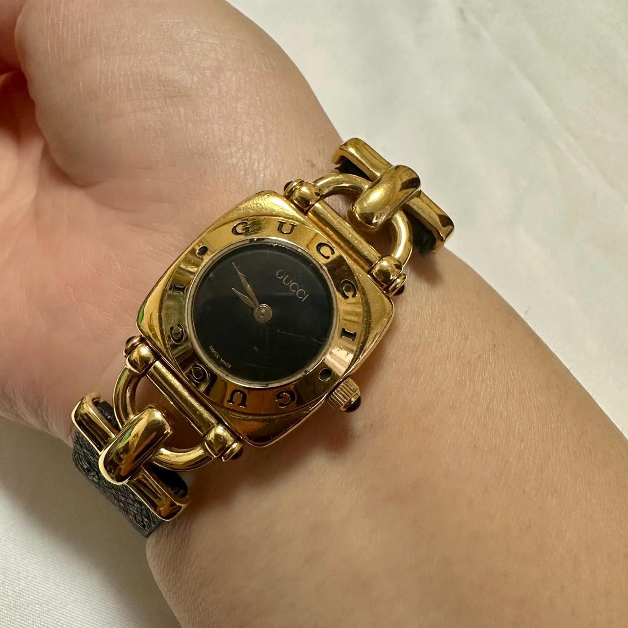 Gucci gold vintage watch - Etsy 日本