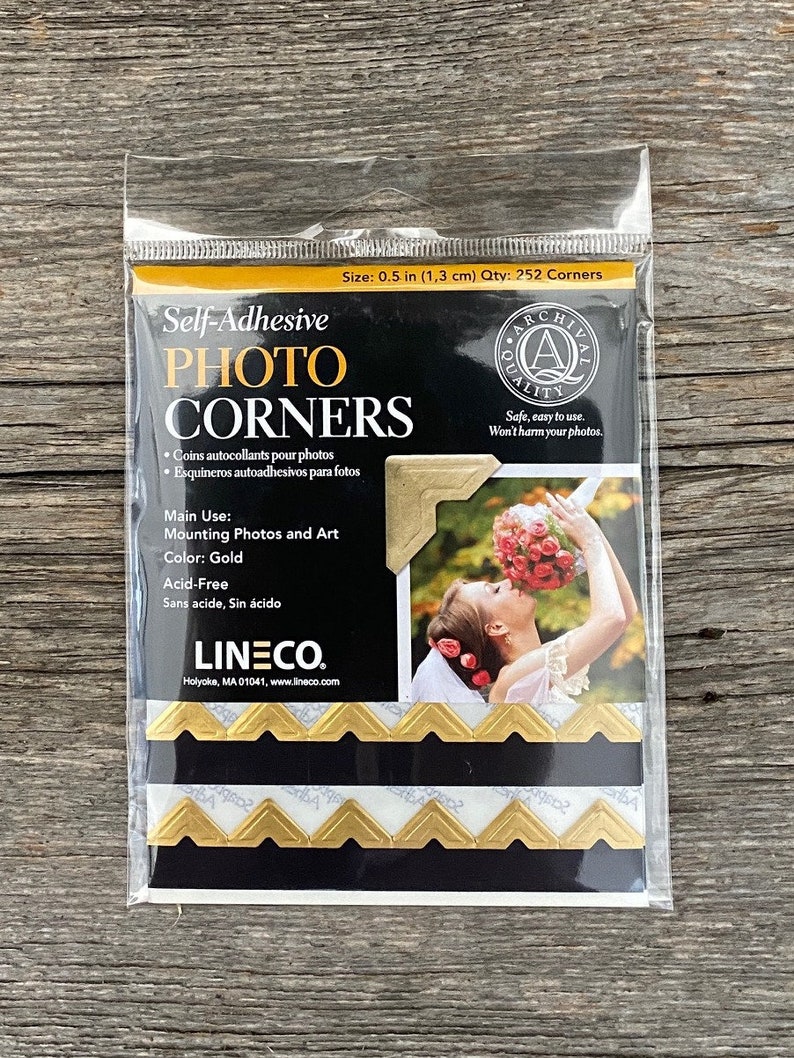 Gold photo corners self-adhesive acid-free 252 ct. image 1