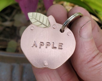 Apple Dog Tag