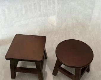 Solid Wood Small Stool: Vintage Wooden Stool for Home Use, Simple and Sturdy Living Room Shoe Changing Stool