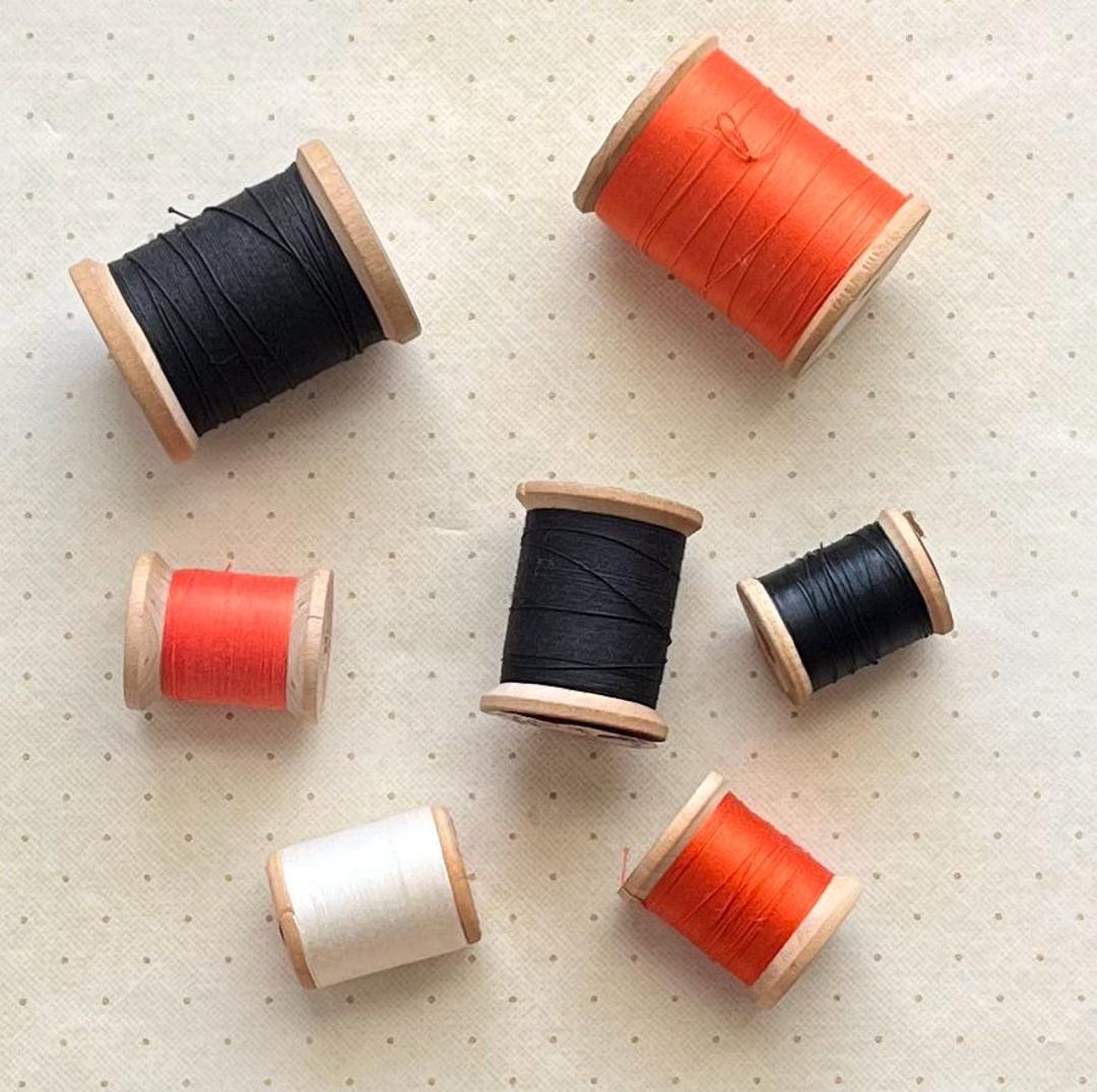 Fancy Spools Vintage Wooden Spools With Thread, Halloween Colors, Collection of 7 - Etsy