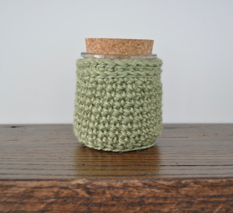 Glass Jar with Jute Twine Crochet Cozy Bathroom Accessory Farmhouse decor Housewarming Gift Upcycled Ecofriendly Q-Tips Succulents Pale Green