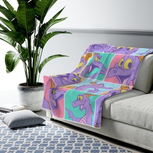 Figment Color block Velveteen Plush Blanket