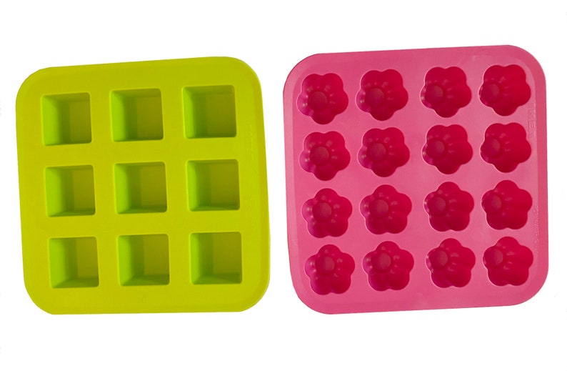 NEW Soap Molds in Various Small Shapes, Hearts, Squares, Flowers, Triangles, Fish Etc. B1 image 8