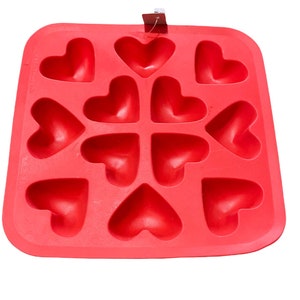 NEW Soap Molds in Various Small Shapes, Hearts, Squares, Flowers, Triangles, Fish Etc. B1 image 4