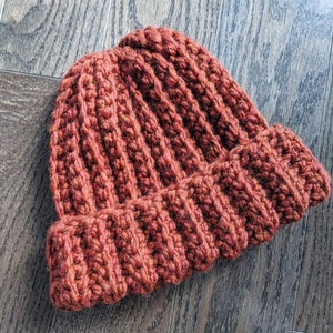 Simple Men's Crochet Hat Pattern Bulky Yarn image 1