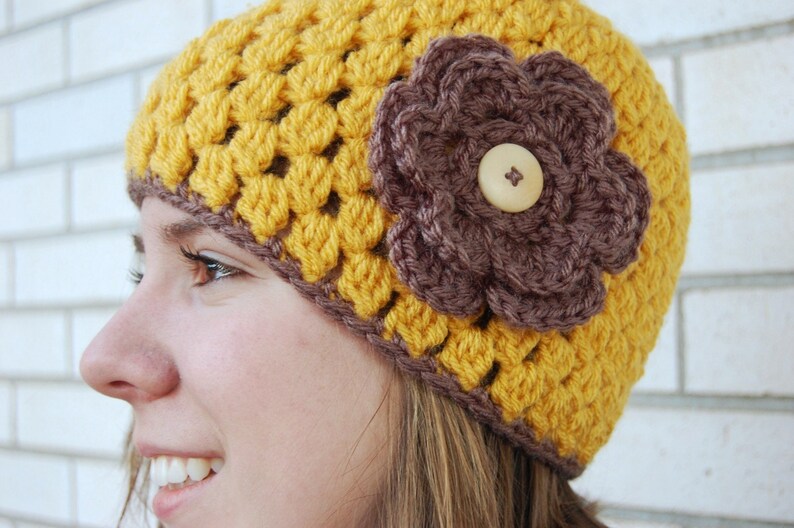 Crochet Hat Pattern Beanie Cloche with Flower Jenny Lee. Instant Download image 2