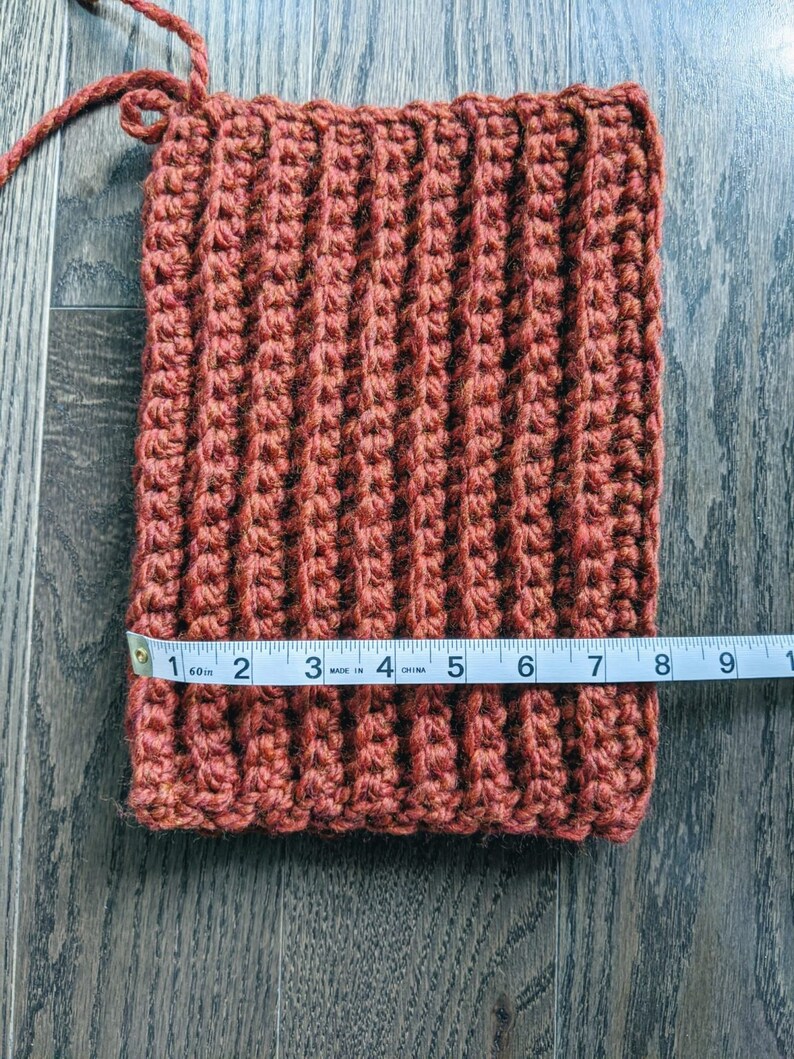 Simple Men's Crochet Hat Pattern Bulky Yarn image 4