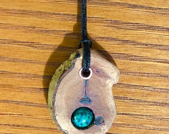 Lansdowne Sycamore and Chrysocolla pendant