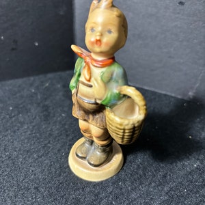 Hummel 51/0, Goebel Hummel &#39;Little Village Boy&#39; TMk2, Vintage, c.1950-1955, Big Bee