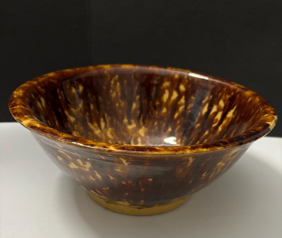 Vintage, Antique, Rockingham Pottery Bowl. 10.5