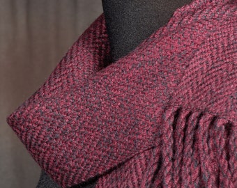 Burgandy scarf / handwoven scarf / merino wool scarf / winter scarf / man's scarf / woman's scarf