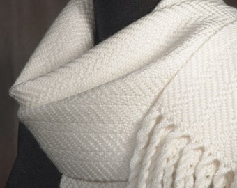 White scarf / HEAVYWEIGHT winterwear / handwoven scarf / merino wool scarf / man's scarf / woman's scarf