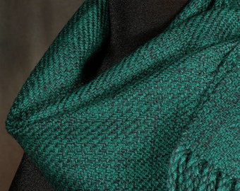 Hunter green tweed scarf / handwoven scarf / winter scarf / man's scarf / woman's scarf