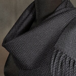 Black scarf / handwoven scarf / merino wool scarf / winter scarf / man's scarf / woman's scarf