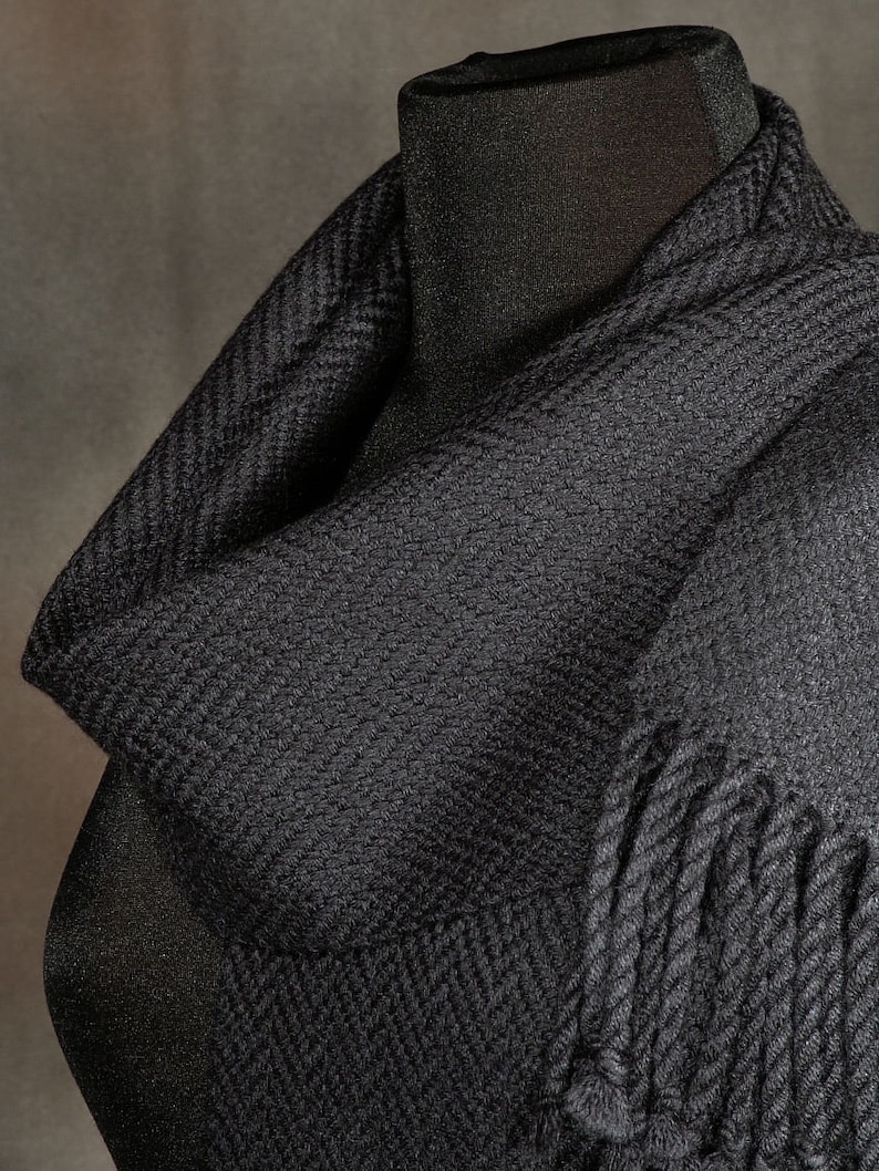 Black scarf / handwoven scarf / merino wool scarf / winter scarf / man's scarf / woman's scarf image 1