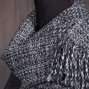 Salt and pepper tweed scarf / HEAVYWEIGHT / handwoven / merino wool image 1