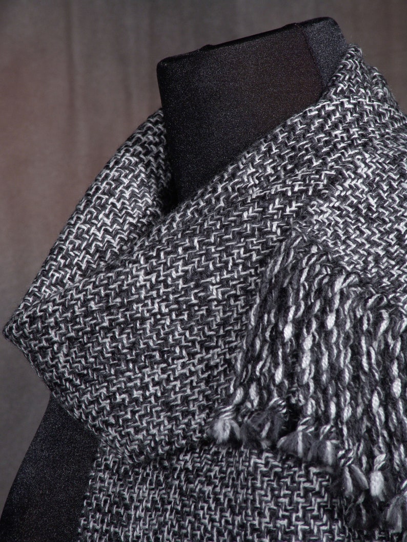 Salt and pepper tweed scarf / HEAVYWEIGHT / handwoven / merino wool image 1