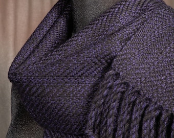 Dark navy scarf / HEAVYWEIGHT / handwoven scarf / merino wool scarf / winter scarf