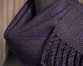 Midnight Blue scarf / HEAVYWEIGHT / handwoven scarf / merino wool scarf / winter scarf