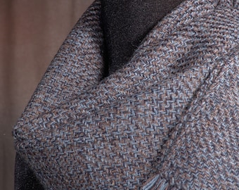 NO FRINGE - Rustbelt taupe / hand woven merino wool winter scarf
