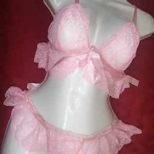 Ensemble de lingerie rose Sissy Femboy pour hommes /Lingerie grande taille / Lingerie Femboy / Culotte Femboy en satin / Lingerie Sissy / String Sissy image 1