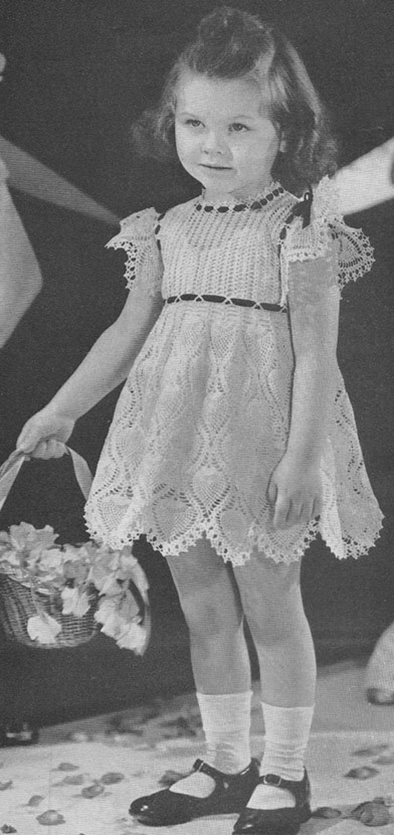 INSTANT DOWNLOAD 1944 Lacy Dress Pineapple Design Vintage Crochet Pattern PDF 363 image 1