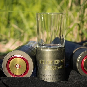 グレネード ショット グラスのセット、40 mm MK-19 グレネード、ショット グラス、カスタマイズされた金属製ショット グラス、ミリタリー ギフト、カートリッジ ショット グラス