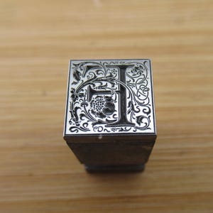 Initial F Decorative Ornament Antique Metal Letterpress Printing Block Letter