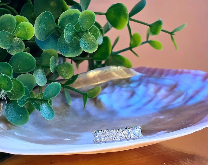 Elysia Eternity Band Ring • Stainless Steel Silver Ring • Waterproof Tarnish Resistant Jewelry