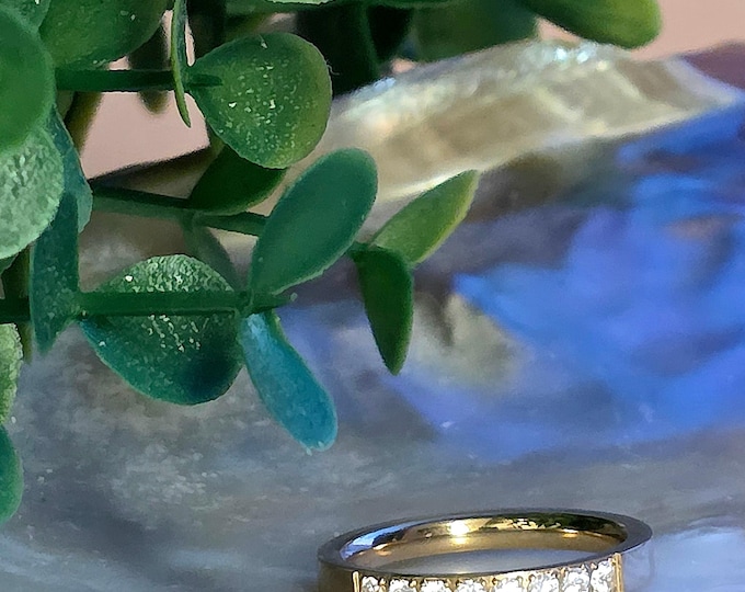 The Lumi Band Ring • 18K Gold Plated Stainless Steel • Waterproof Tarnish-Resistant Jewelry • Minimal Stackable Ring