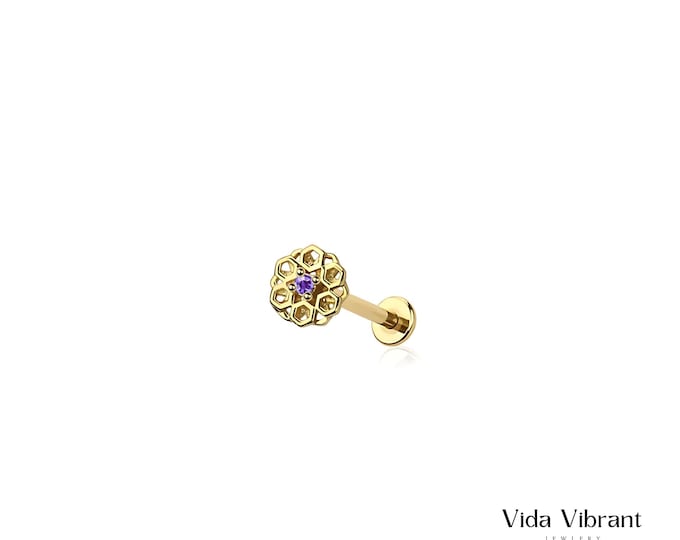 Mystic Bloom Flower Nose/Labret Stud. 316L Surgical Steel (18GA)