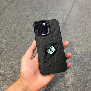 Halloween Gothic Demon Eye Phone Case – Eldritch Horror Art, Vintage Blood Splatter Design, Compatible with iPhone 17, 16, 15, 14, 13 Models