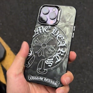 Croix gothique de l'an 2000 pour iPhone 16 | Housse de protection élégante, esthétique gothique, cadeau durable pour lui ou elle, porte-bonheur unique
