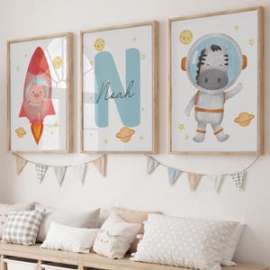 Juego de 3 impresiones del espacio para guardería, arte de pared personalizado para habitación de niño, póster para niños del espacio exterior, arte para guardería con nombre personalizado, arte imprimible de astronauta